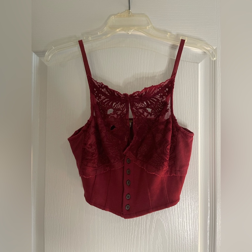 NWOT Free People Burgundy Size SP/14 JR Have My Heart Lace Cropped Camisole Top